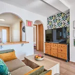 Naufragos - By Welcomely Apartamento *