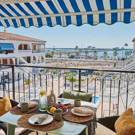 Apartman Naufragos - By Welcomely Torrevieja